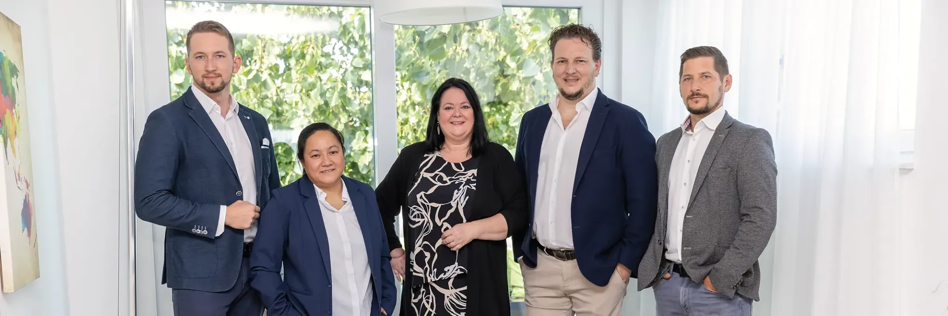 Das Team von Anexum in den Büroräumen in Eisenstadt